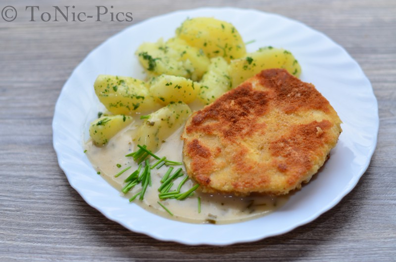Tom’s Kochecke – Vegetarisches Schnitzel mit Schnittlauch Sosse und Petersilienkartoffeln